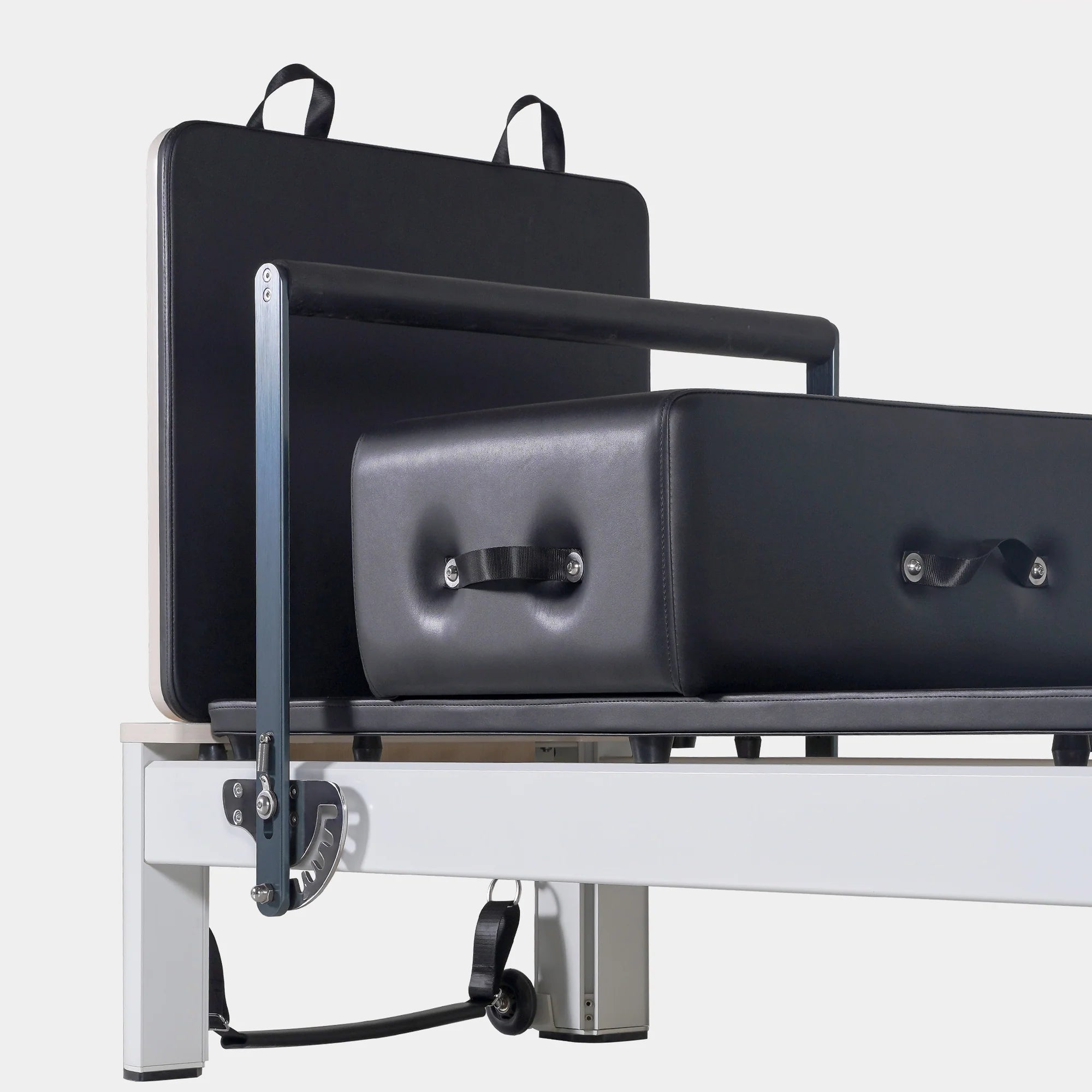 Reformer Pilates Machine - Aluminium with Tower