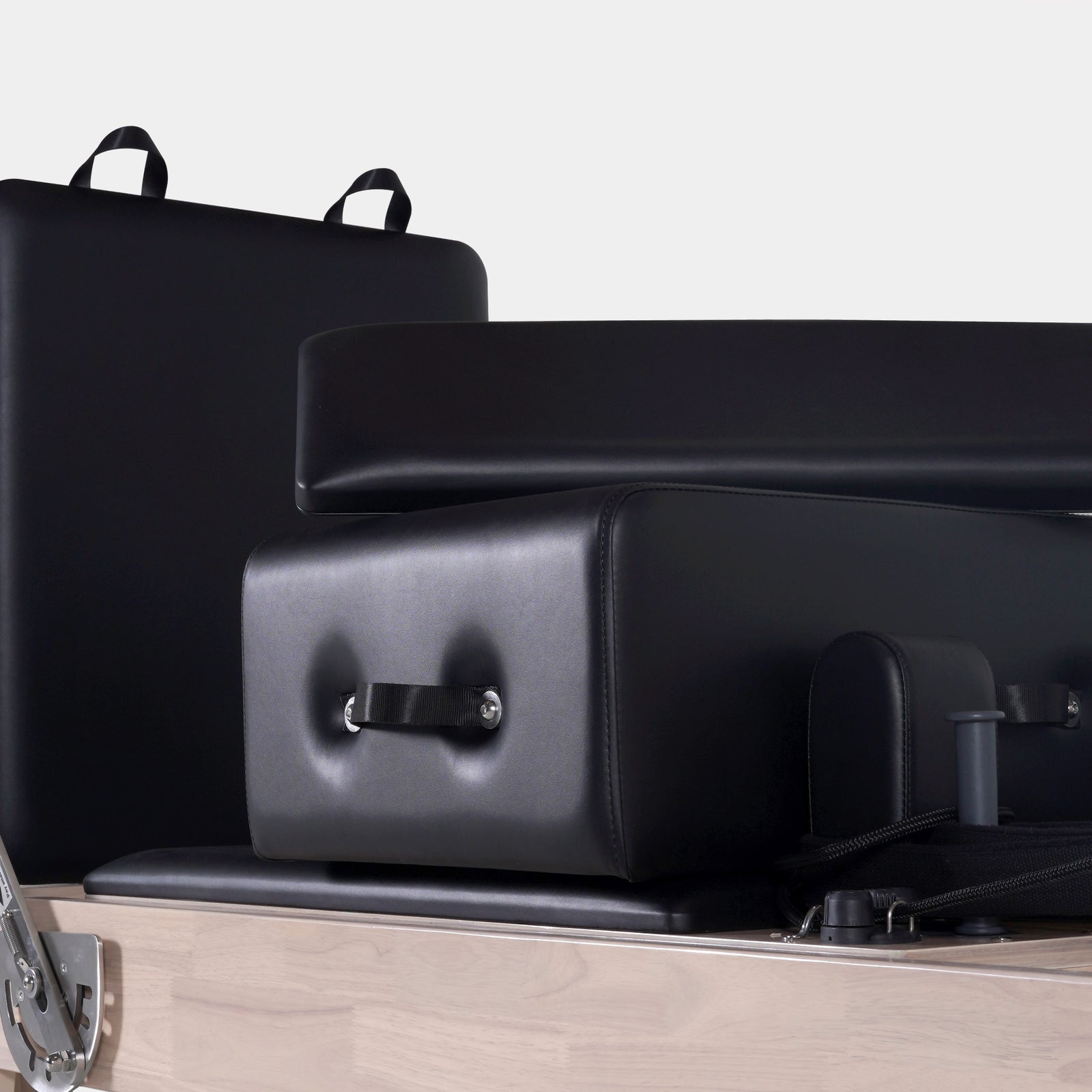 Reformer Pilates Machine - Studio Bundle Classic